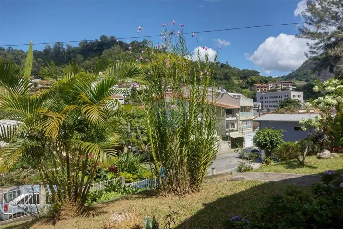 Oportunidade Única: Terreno no Coração de Bom Jardim!!!