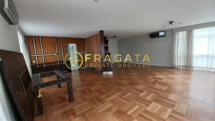 Apartamento à venda 245m², 3 suítes, 1 sala de TV, 1 vaga, Jardim Paulista.