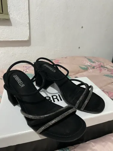 Vendo salto usado somente uma vez está novo 