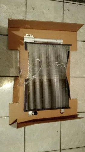 Radiador de água Nissan march