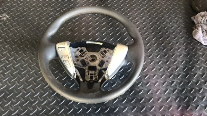 volante sentra ou versa ou march novo 