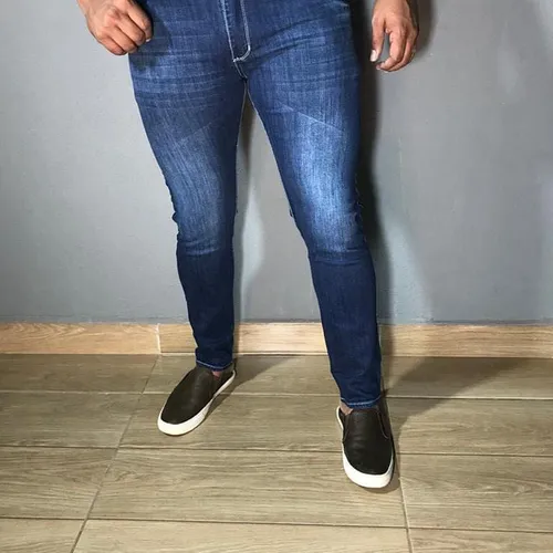 Roupas jeans unissex