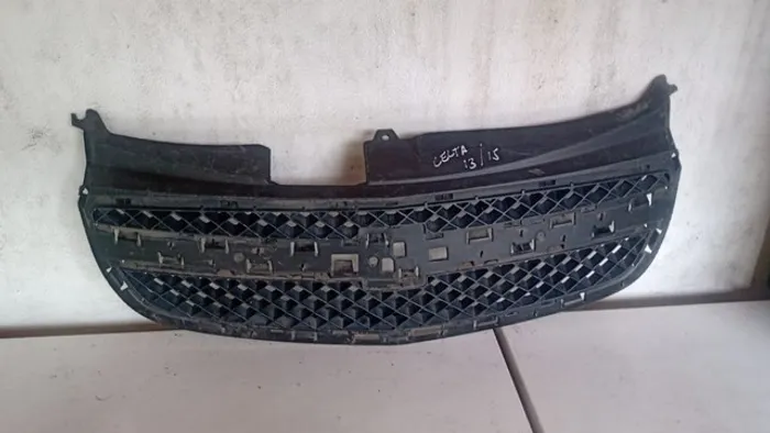 Grade dianteira Chevrolet Celta 2013 2014 2015