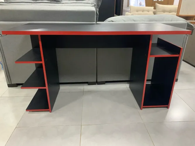 MESA GAMER NOTÁVEL R$ 390,00