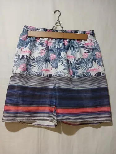 Bermuda de praia florida