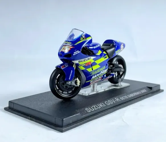 Coleçao Grandes Motos De Competição Suzuki Gsv-r 2002 1/24