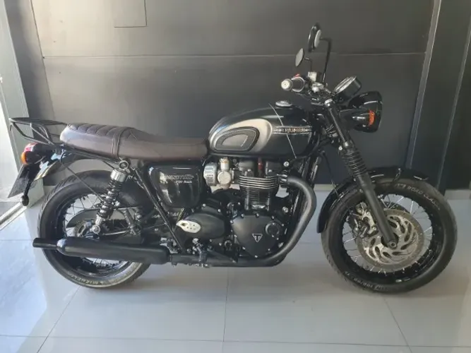 Triumph Bonneville T120 Black - 2023 - 15 Mil Km