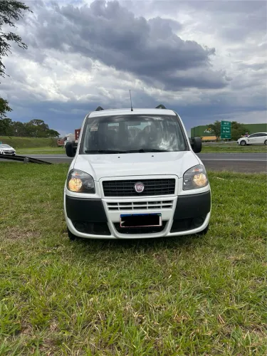 Fiat Doblo Essence 1.8 Flex 16V 5P 2021