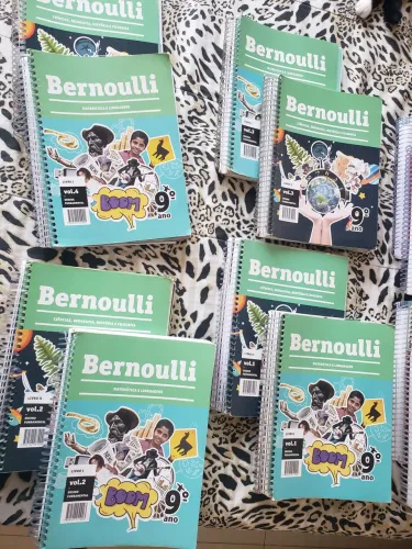 Doação de Apostilas Bernoulli 