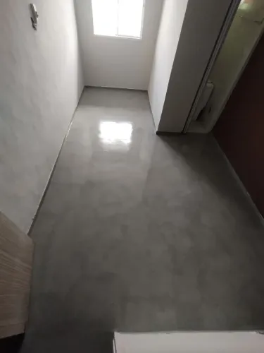 Piso de cimento queimando 