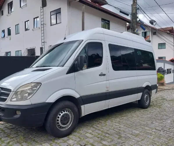 Mercedes Benz Sprinter 415 Executiva 16 lugares ano 2013