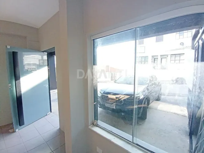 Sala para locação no Jardim Brasil em Vinhedo na Davanti Imóveis.