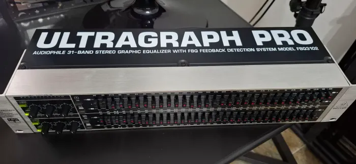 Equalizador 2 Canais 31 Bandas FBQ-3102HD - Behringer