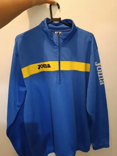 Joma Court masculina.