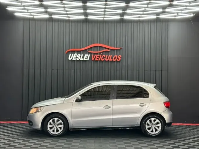 Gol 2009/2010, cor prata, com 230 km