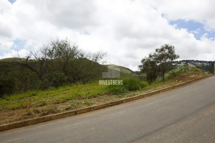 Lote à venda no Condomínio Vila Del Rey Anexo