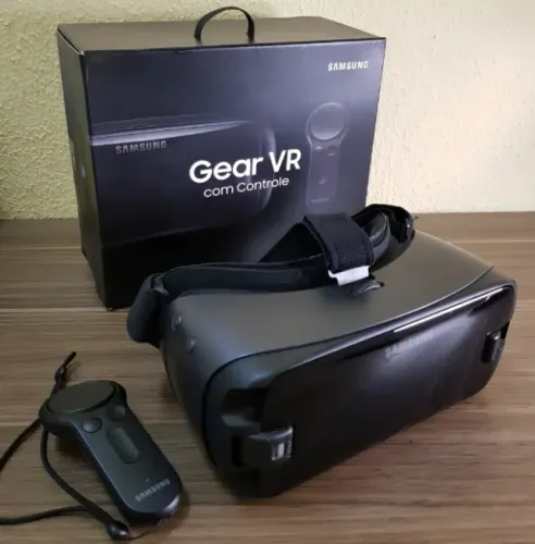Samsung Gear VR + Controle R324n Preto (vitrine)