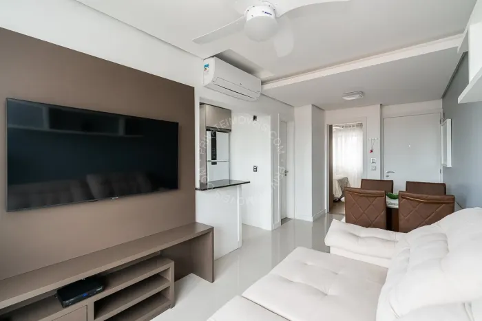 Apartamento mobiliado para alugar no Passo da Areia com 1 quarto