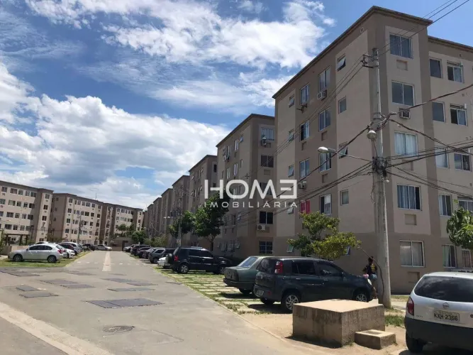 Apartamento com 2 dormitórios à venda, 40 m² por R$ 129.000,00 - Santa Cruz - Rio de Janei