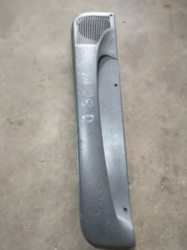 Porta objeto dianteiro direito gm/Corsa 98/00 2p