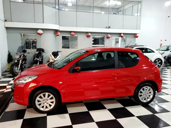 Peugeot 207 XS 1.6 Flex 16V 5P 2010