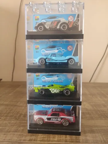 Kit 4 Miniaturas Carro de Metal Super Carros Em Forma de Bloco Escala 1:64 (7cm)