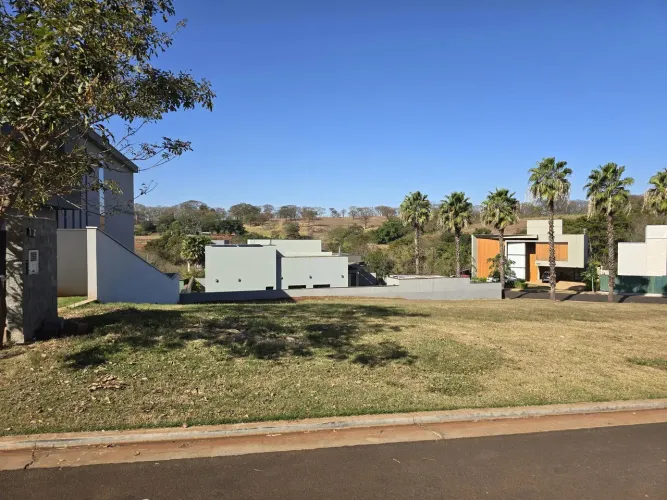 Lote/Terreno para venda com 603 metros quadrados