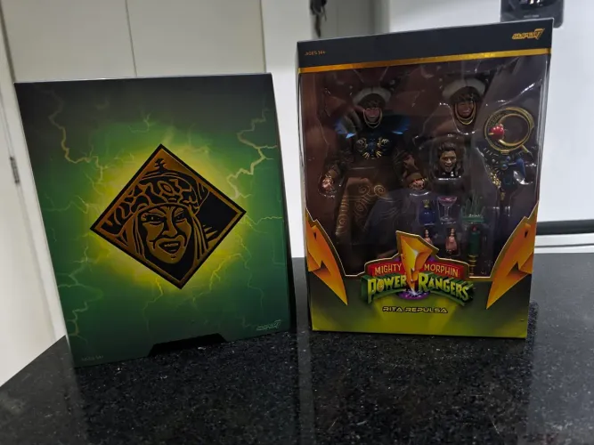 Super 7 Ultimates Power Ranger Rita Repulsa