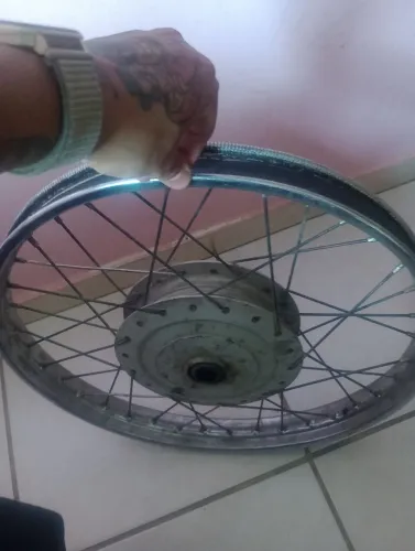 Vendo roda biz 100