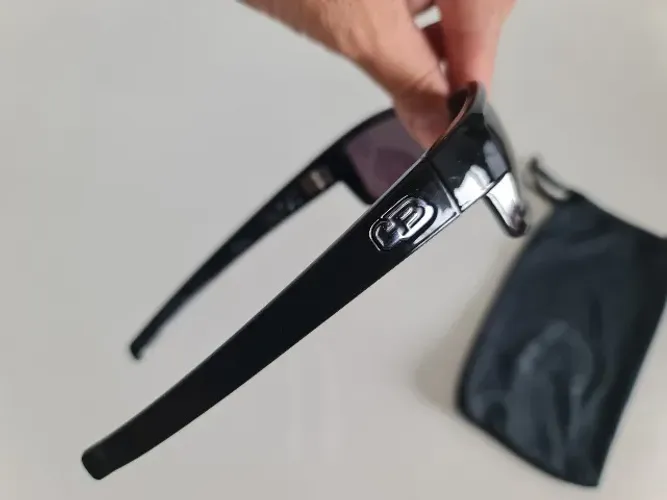 Óculos De Sol Hot Buttered Riot Preto Proteção Uv Esportivo