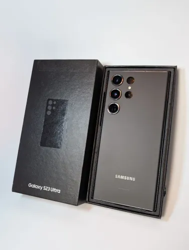 Galaxy S23 Ultra 256/12gb Top - Trocas