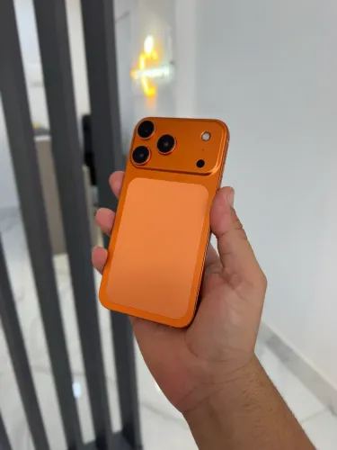 IPHONE XR ADAPTADO PARA 17 PRO