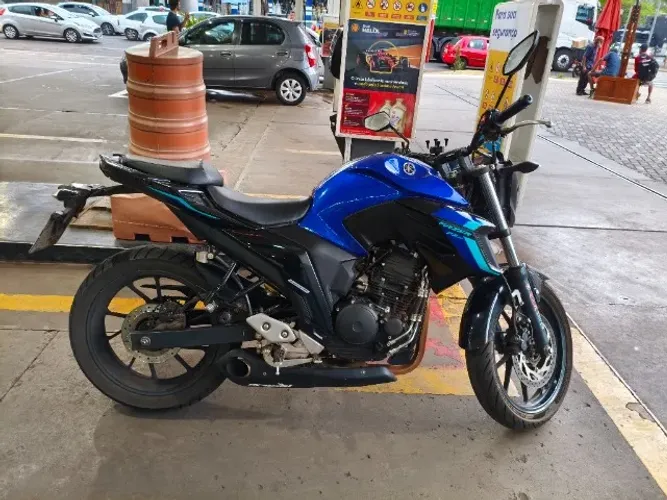 FAZER 250 FZ25 AZUL 2024 LINDA IMPECÁVEL