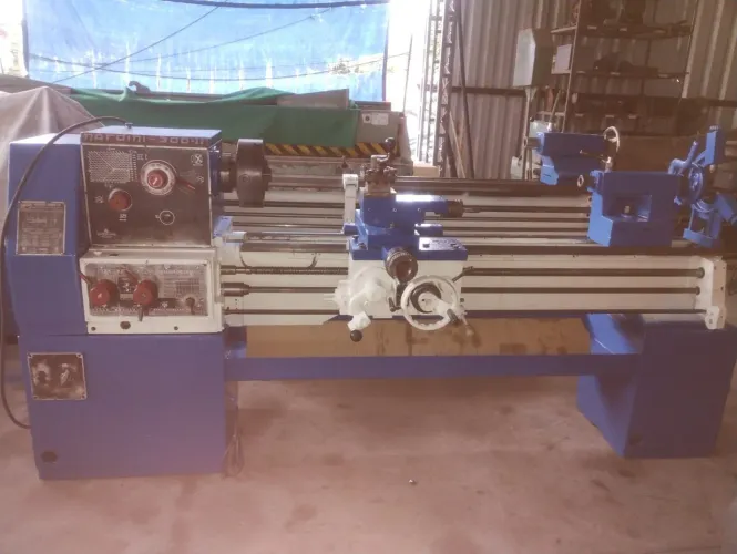 Torno Mecânico(leia descrição)