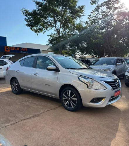 Nissan Versa SL Direct 1.6 16V Flex Aut. (pcd) 2020