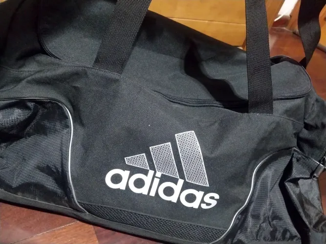 Mala Adidas