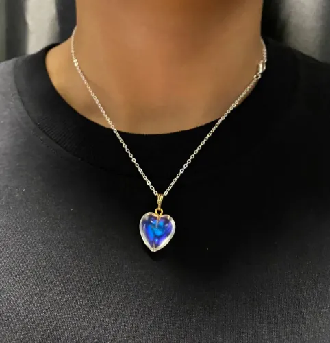 Colar prata com Pingente de Coração em Cristal. Joias delicadas cute moda kawaii Fortaleza