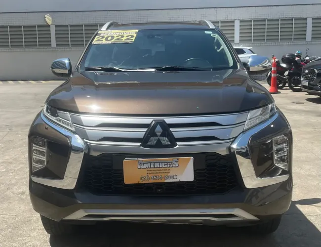PAJERO SPORT HPE-S AWD 2022 DIESEL 7 LUGARES KM 28 MIL KMS