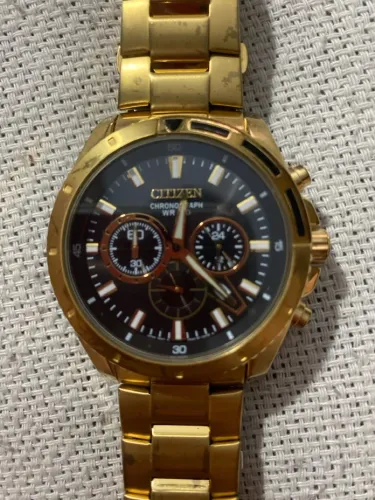 Relógio Citizen Chronograph Dourado