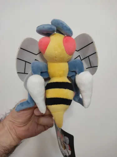 Pokémon Beedrill de pelúcia 19cm