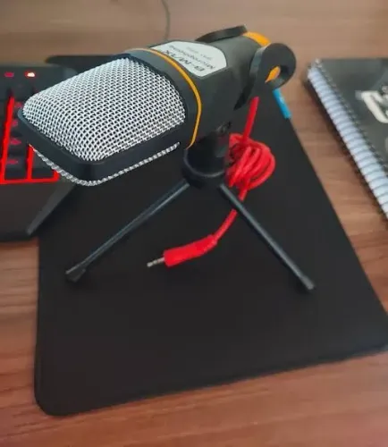 Microfone Condensador com fio P2