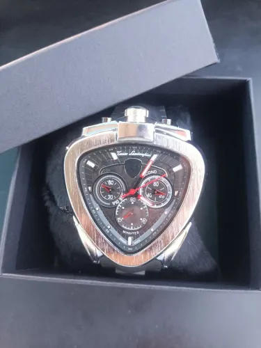 Relógio Tonino Lamborghini multifuncional
