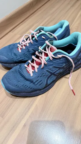 Tênis Asics Gel Cumulus 20 em excelente estado PROMO