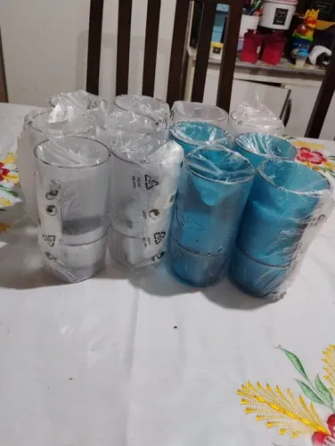 Jogo de 4 Copos de policarbonato dá Tupperware 