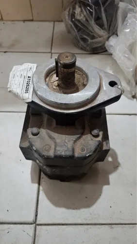 Bomba hidráulica engrenagem parker 2500 nova