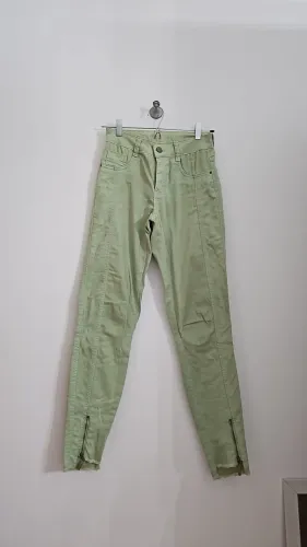 Calça verde