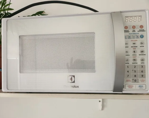 Micro-ondas 110V.  Só aceito pix