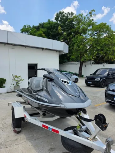 Jet ski yamaha 1.8