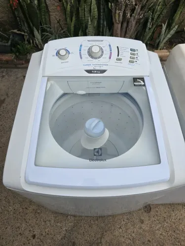 Máquina Eletrolux 13kg com garantia 