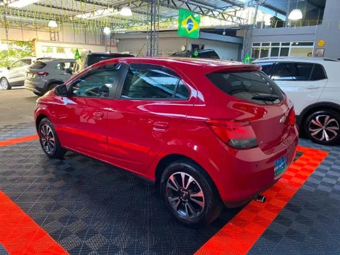 Chevrolet Onix Hatch LTZ 1.4 8V Flex Power Mec. 4P 2014